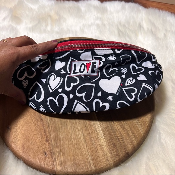 Brighton Endless Love Belt Bag NWT - Picture 2 of 8
